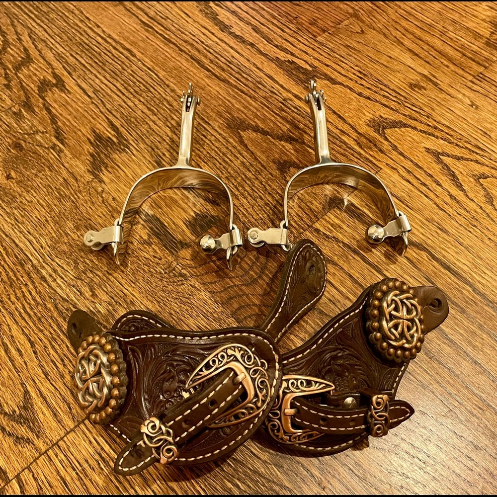 Spurs & Spur Straps